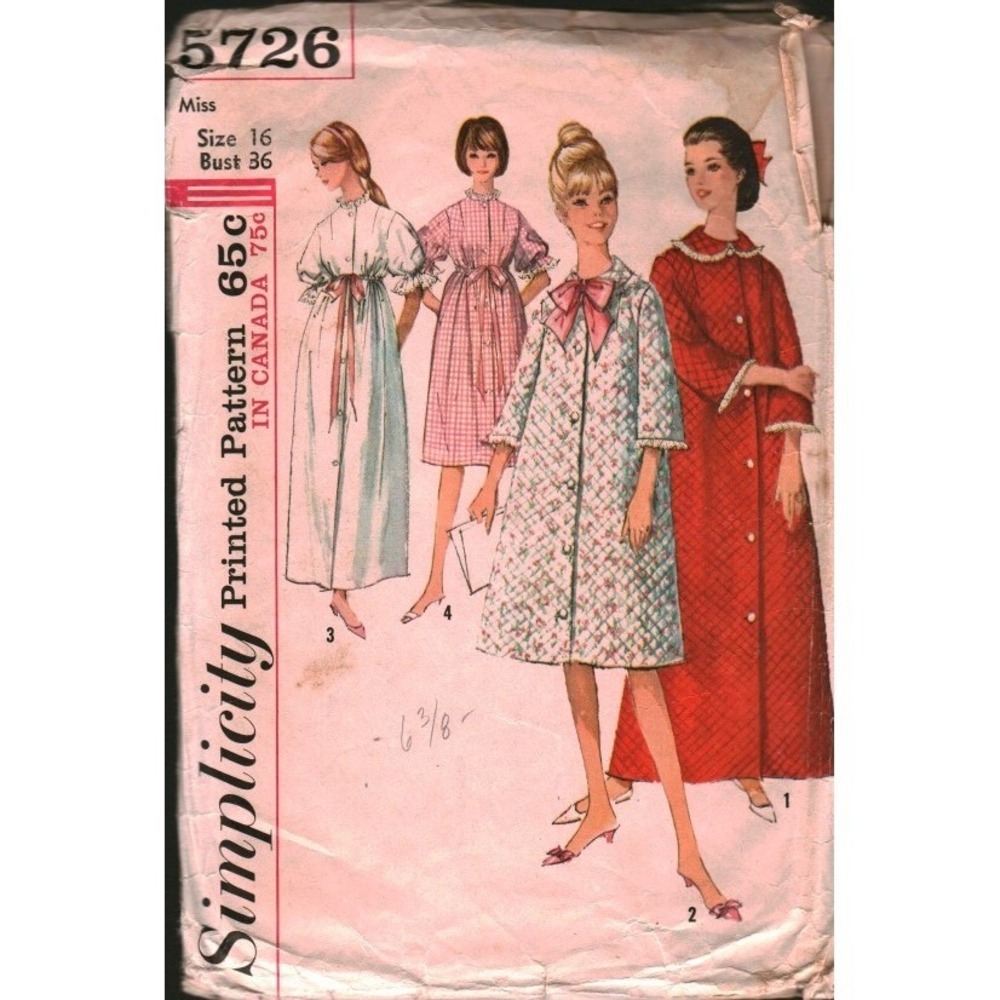 Vintage Simplicity 5726 Sewing Pattern Misses Robe Housecoat Empire Size 16